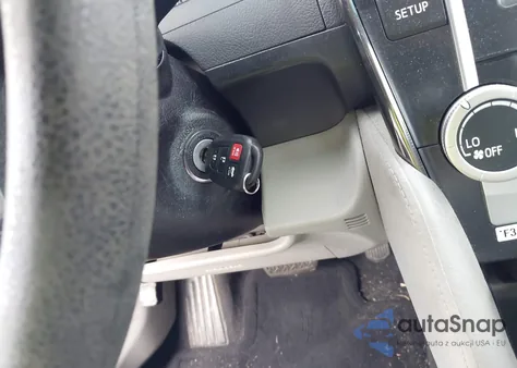 2014 Toyota Camry Le z USA, uszkodzony, nr VIN 4T4BF1FK7ER435735